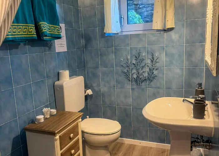 Casa Bijoux 카노비오